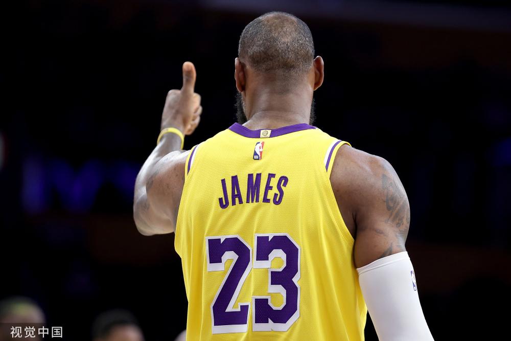 芮乃伟采取 芮乃伟采取