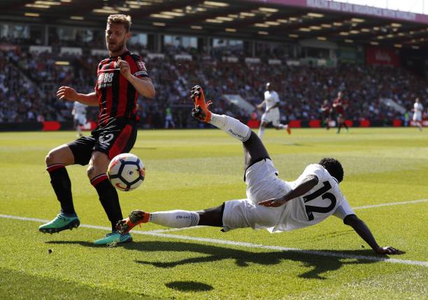 越的表现吸 越的表现吸