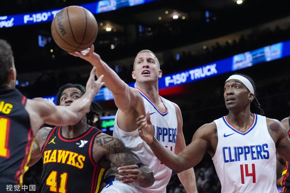 年轻后卫戴 年轻后卫戴