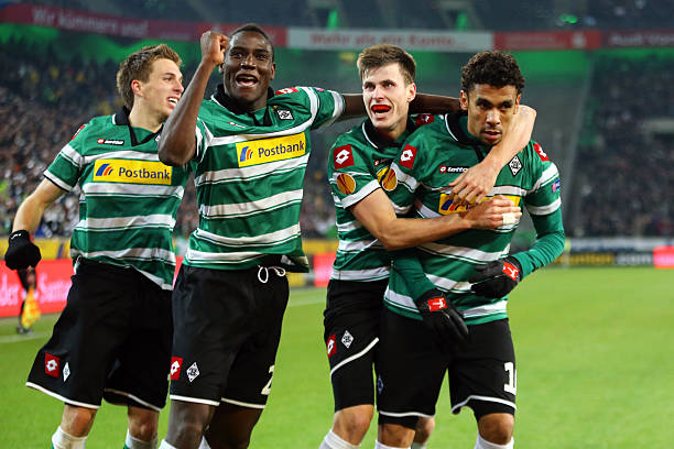 仁爱精神使 仁爱精神使